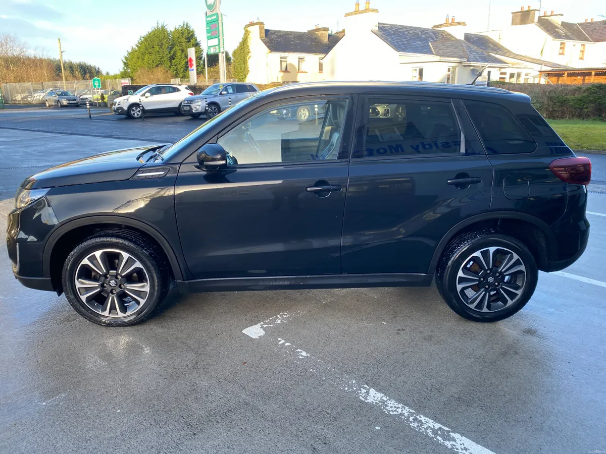 Suzuki Vitara 1.4 Hybrid SZ5 MT - Image 4