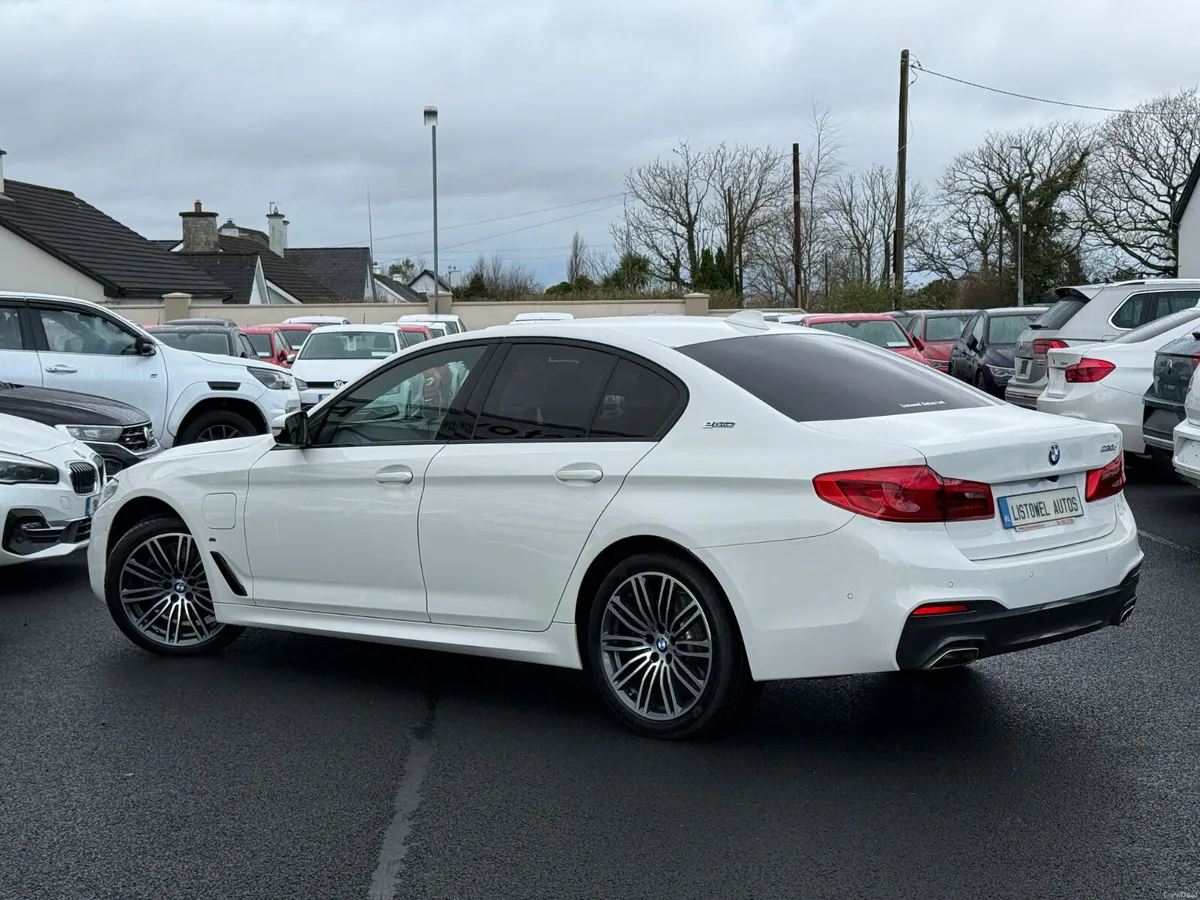 191 BMW 530E M-SPORT SALOON HYBRID - Image 3