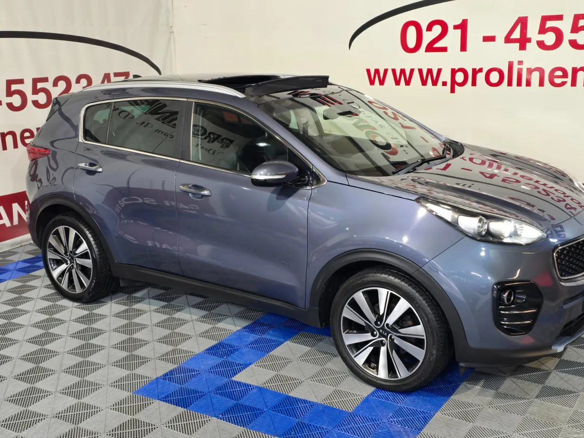 182 KIA SPORTAGE 1.7 CRDI PANORAMIC ROOF HUGE SPEC - Image 4