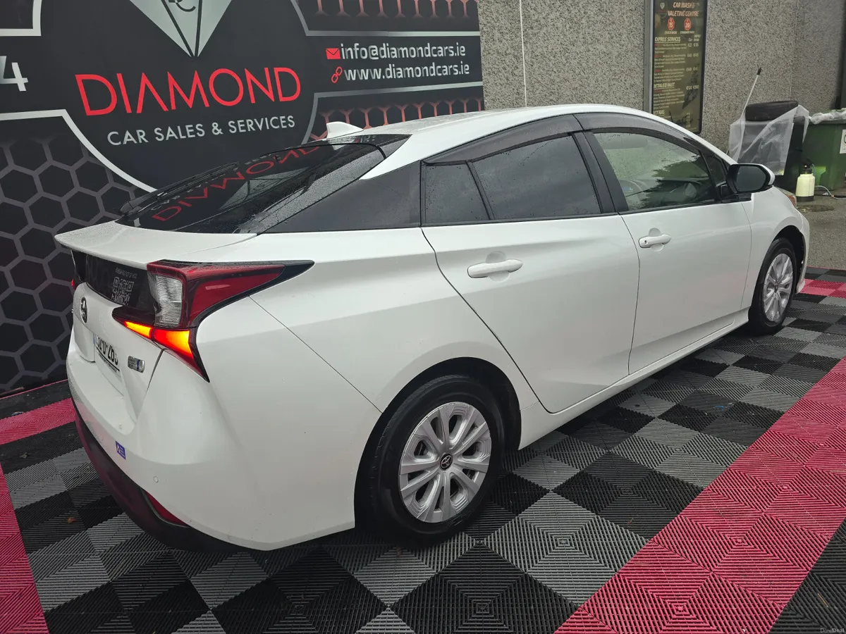 202 TOYOTA PRIUS  HYBRID EXCELLENT COND NCT 8/2027 - Image 5