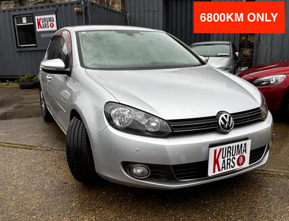 Volkswagen Golf 2010 – Silver – Only 6,800km - Image 1