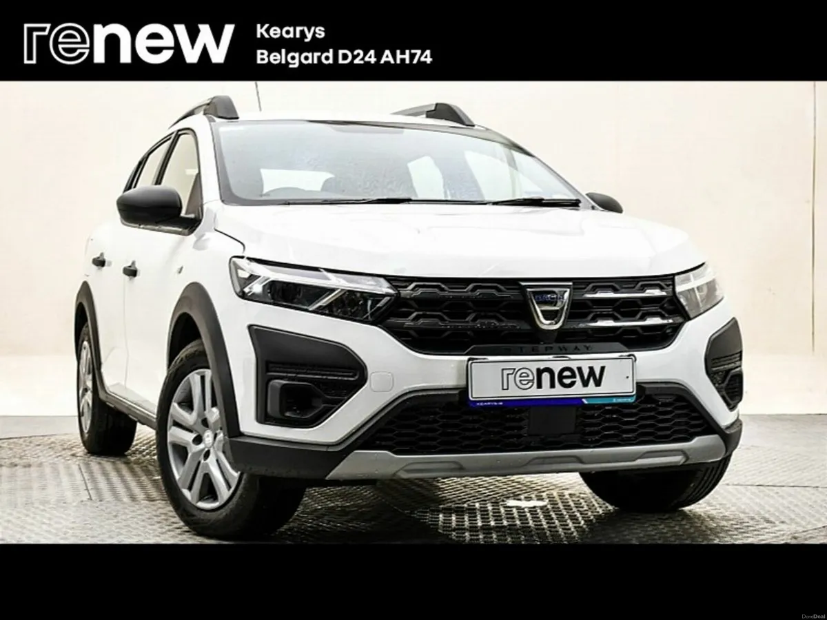 Dacia Sandero Stepway TCe 90 Essential - Image 1