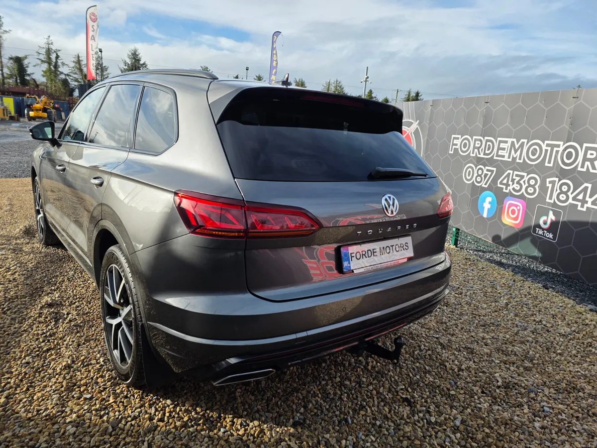Volkswagen Touareg R-Design 2020 - Image 3