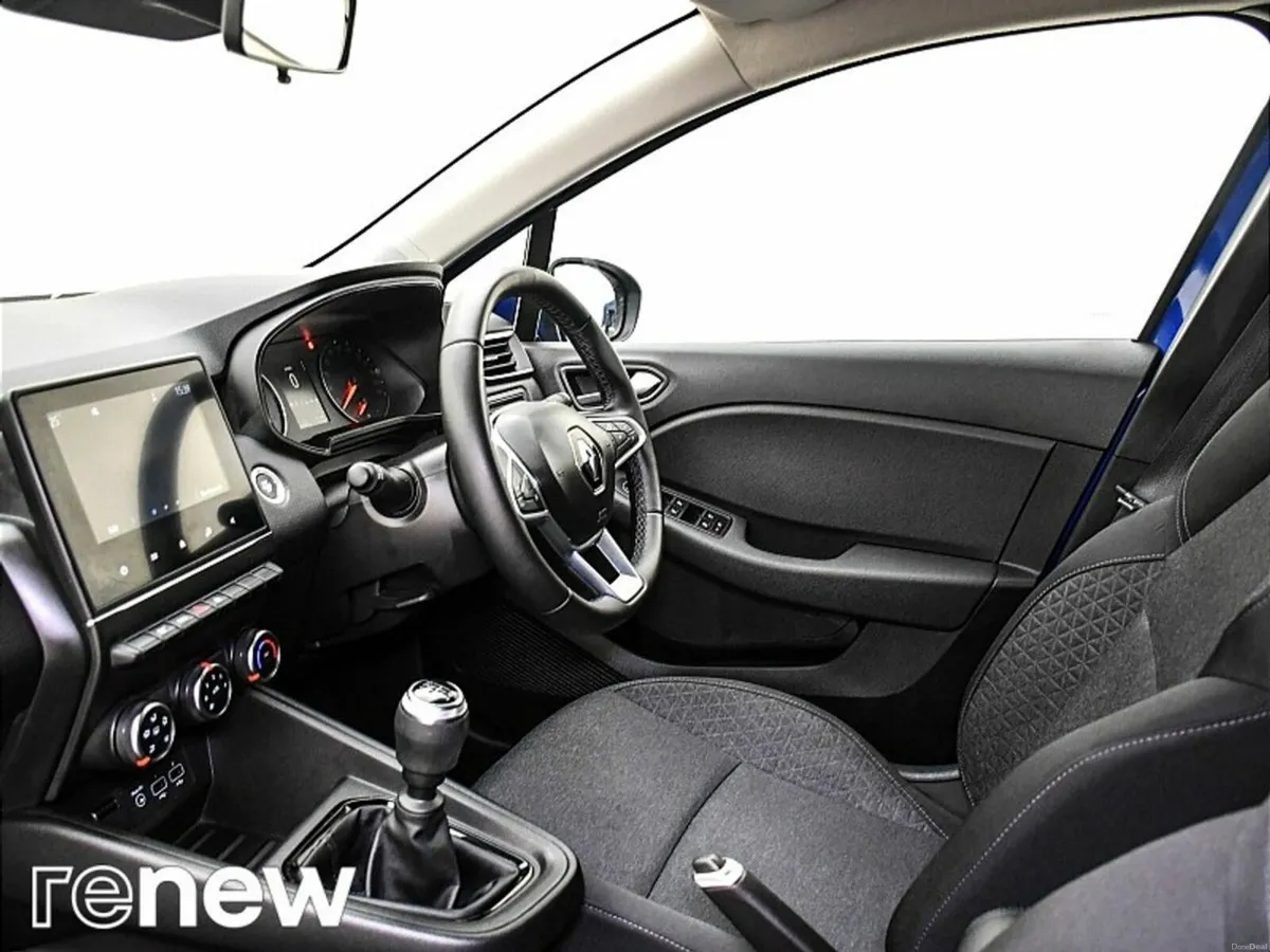 Renault Clio Iconic TCE 90 Model ECC 5DR - Image 5