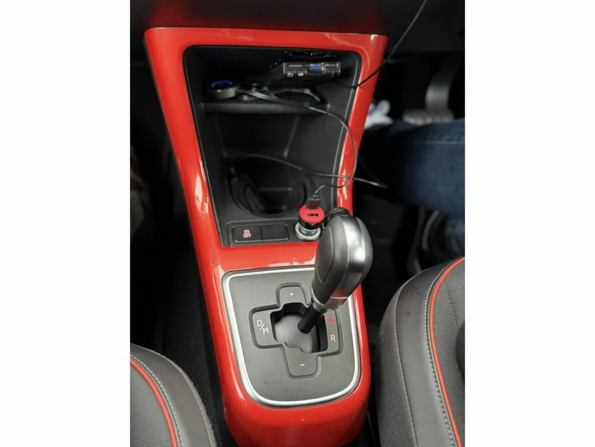 Volkswagen up! 2014 - Image 3