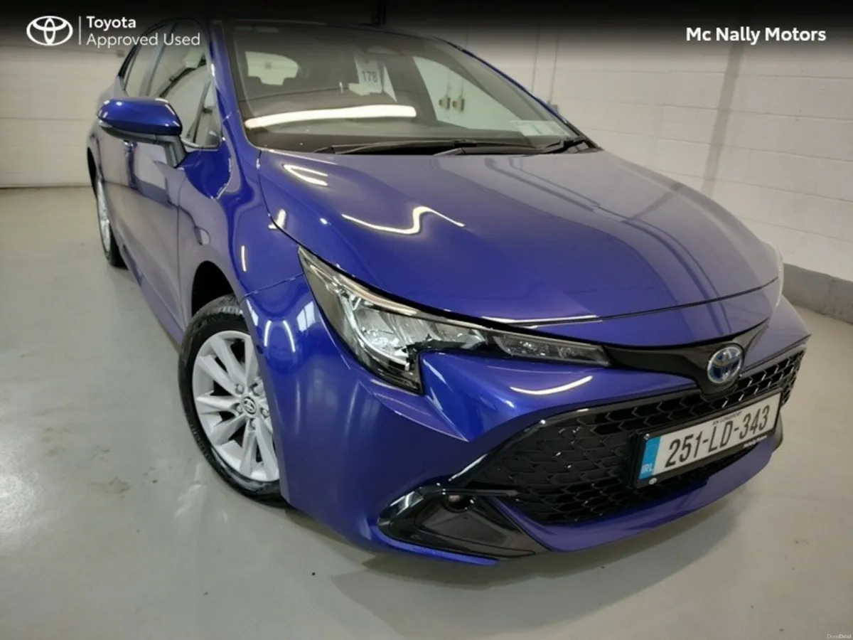 Toyota Corolla HYBRID LUNA H/B 3 FREE SERVICES - Image 1