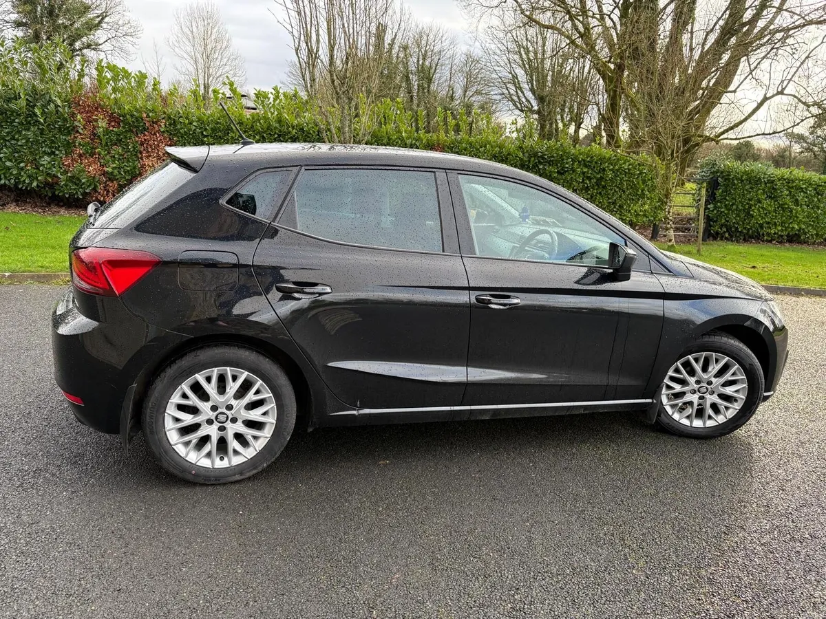 SEAT Ibiza 2019 - Image 1