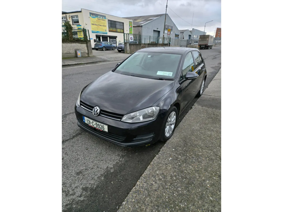 Volkswagen Golf 1.6 TDI SE BLUEMOTION 105PS 5DR// - Image 1