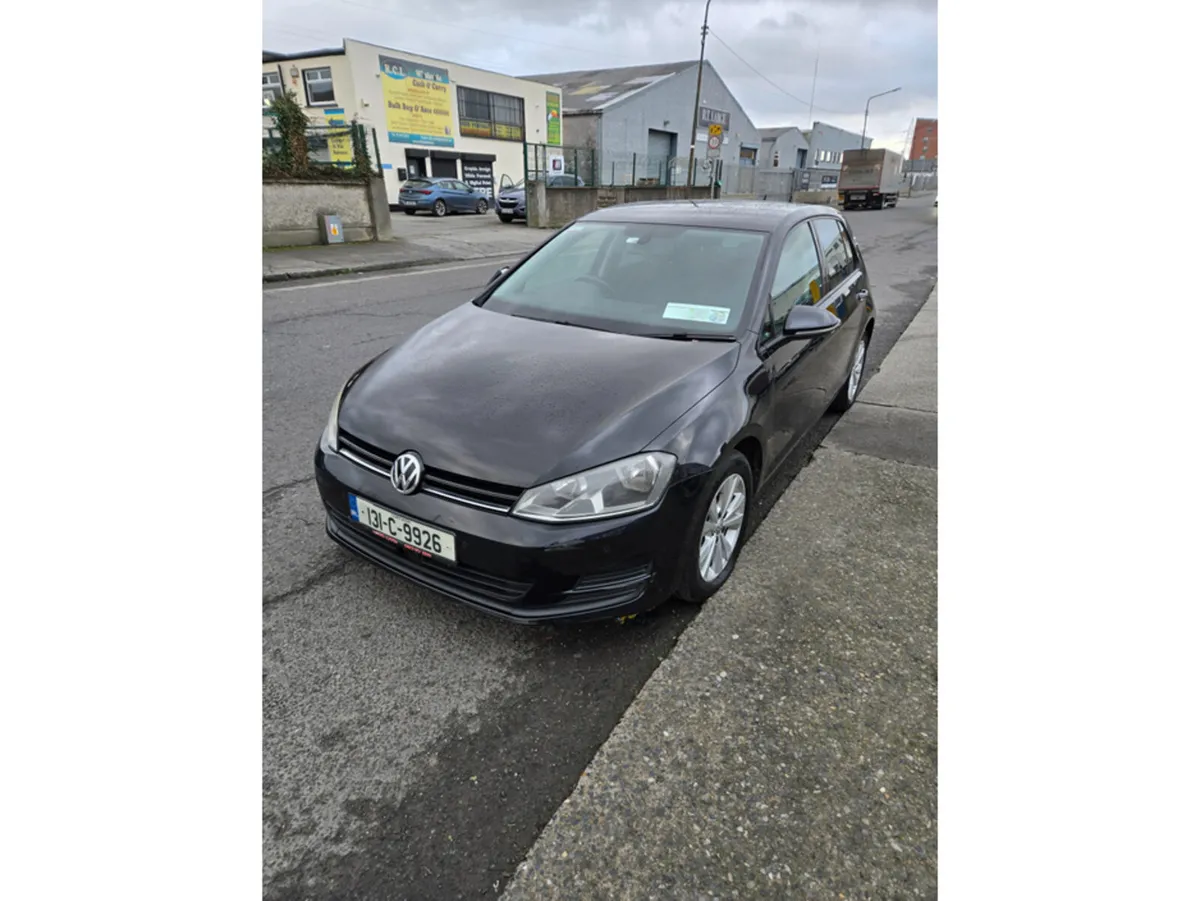 Volkswagen Golf 1.6 TDI SE BLUEMOTION 105PS 5DR// - Image 4