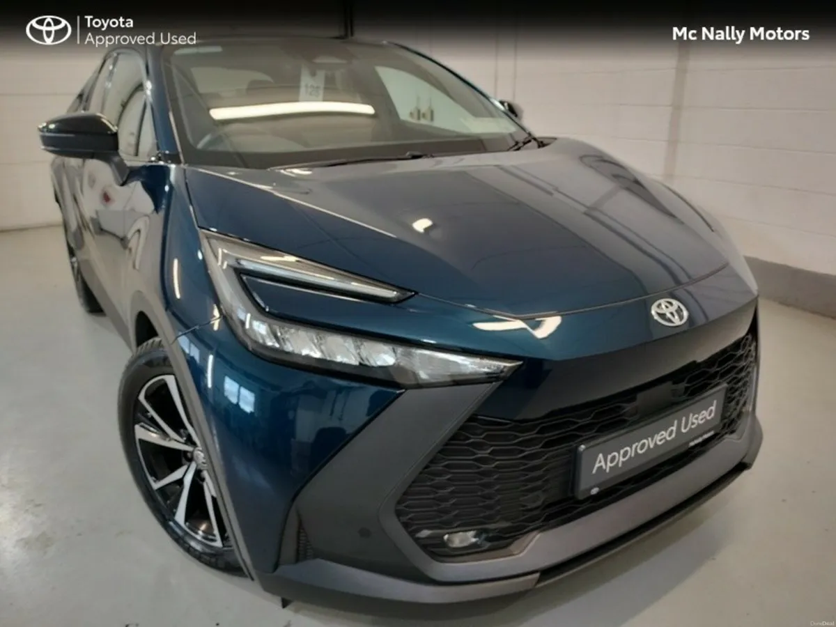 Toyota C-HR HYBRID SPORT - Image 1