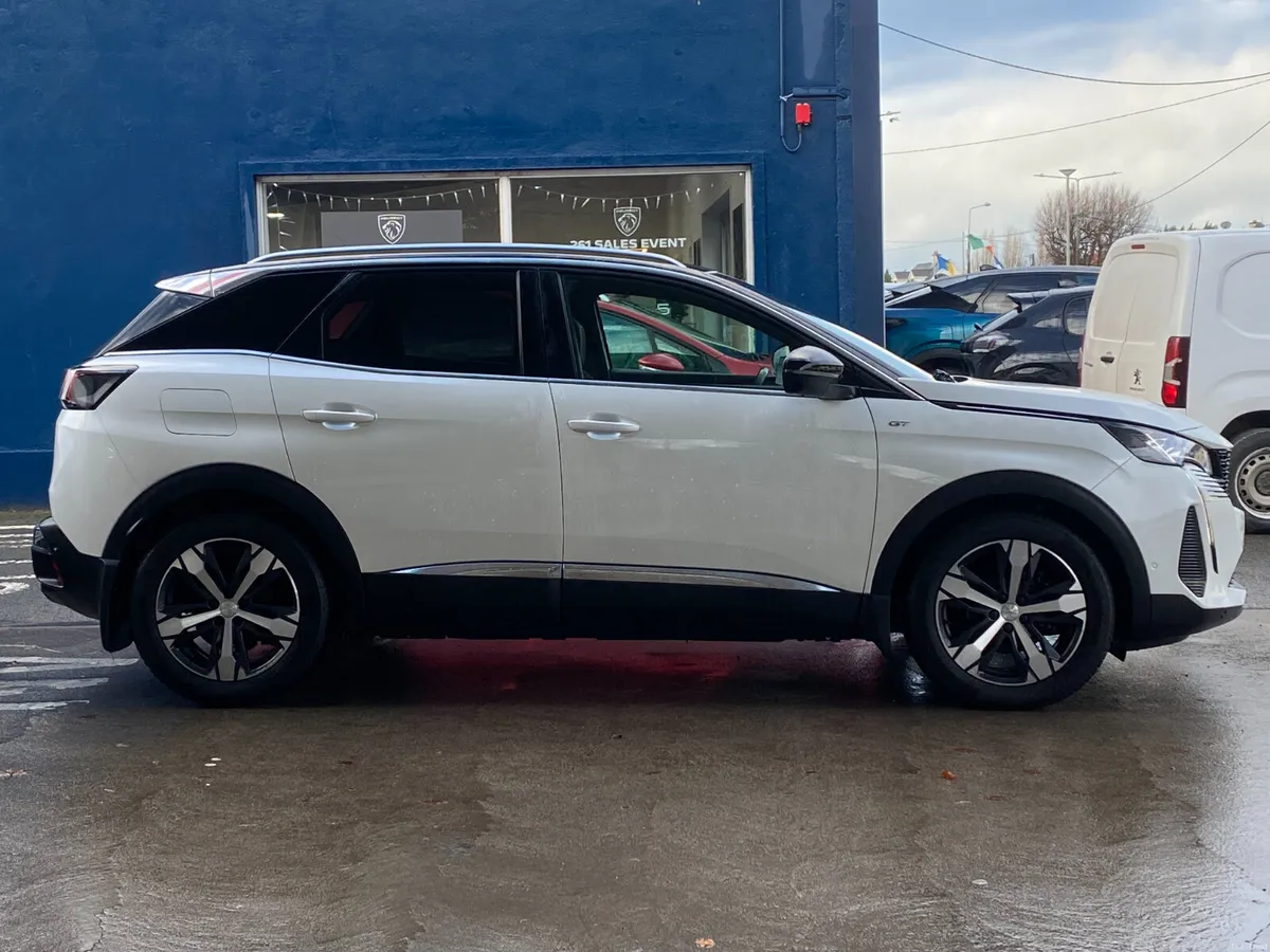 Peugeot 3008 1.5 BlueHDi 130bhp Auto 6.4 GT - Image 2