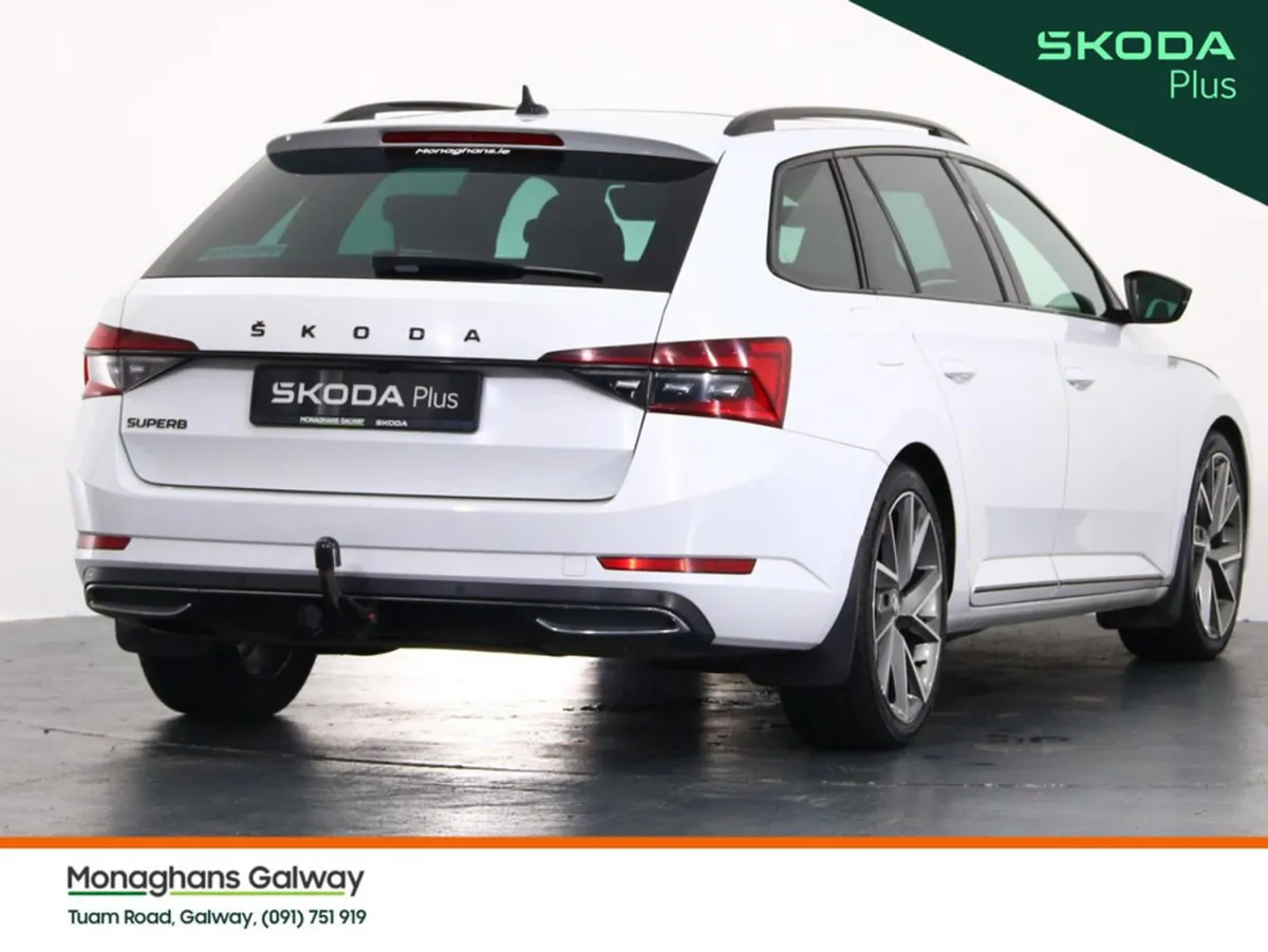 Skoda Superb COMBI SPORTLINE 2.0 TDI 150HP AUTO - Image 4