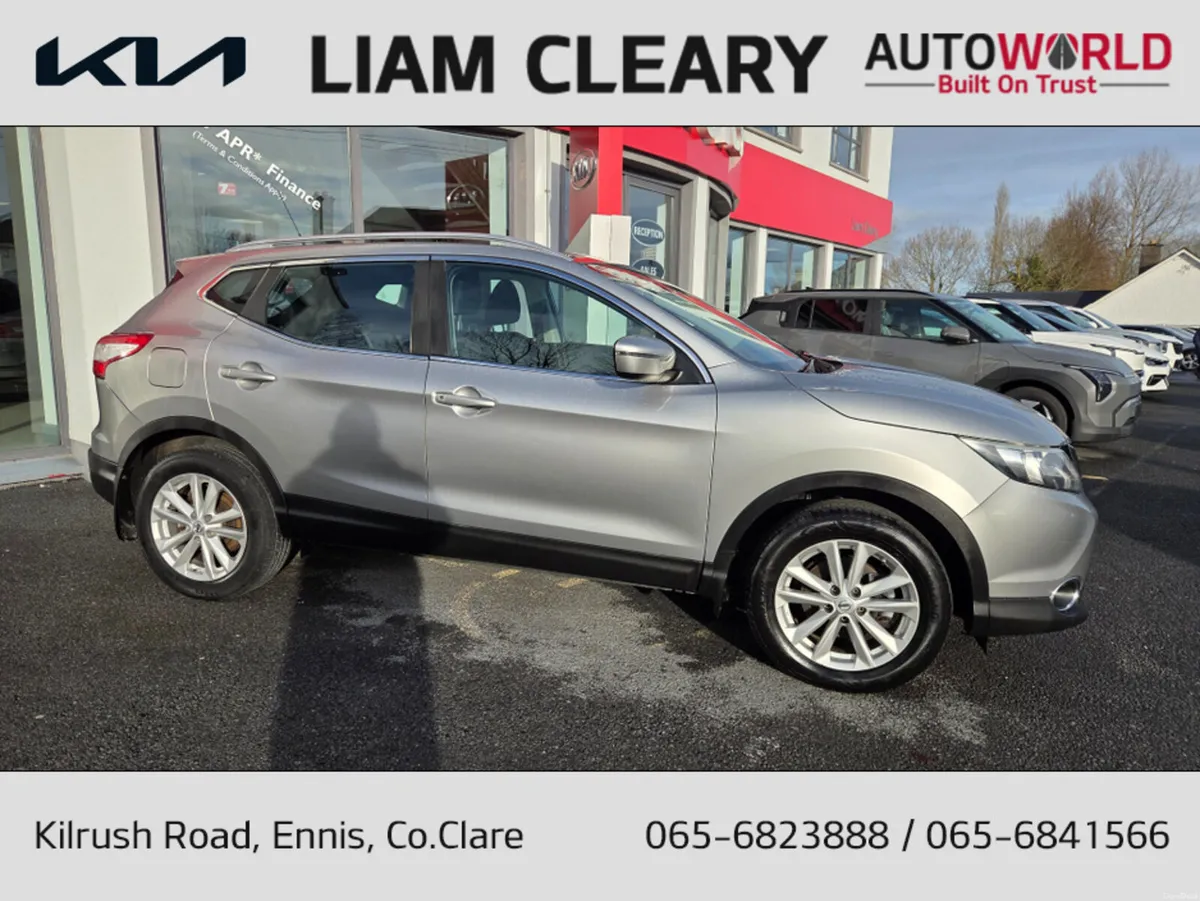 Nissan Qashqai 1.2 SV MY16 E6 4DR - Image 2