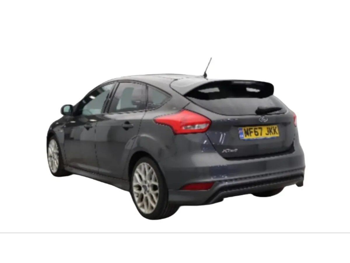 Ford Focus €60 P/W ST-LINE TDCI - Image 3