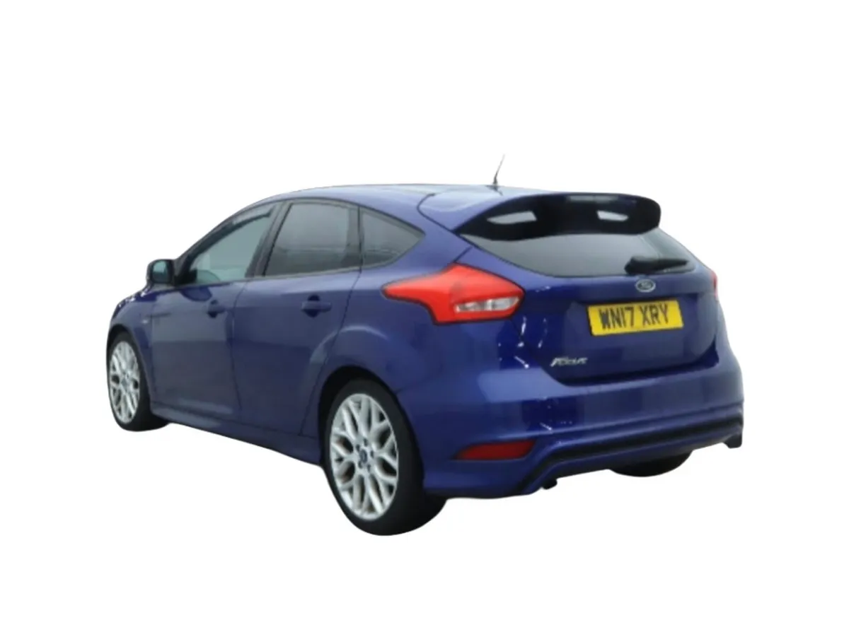 Ford Focus LOW MILES ST-LINE TDCI - Image 4