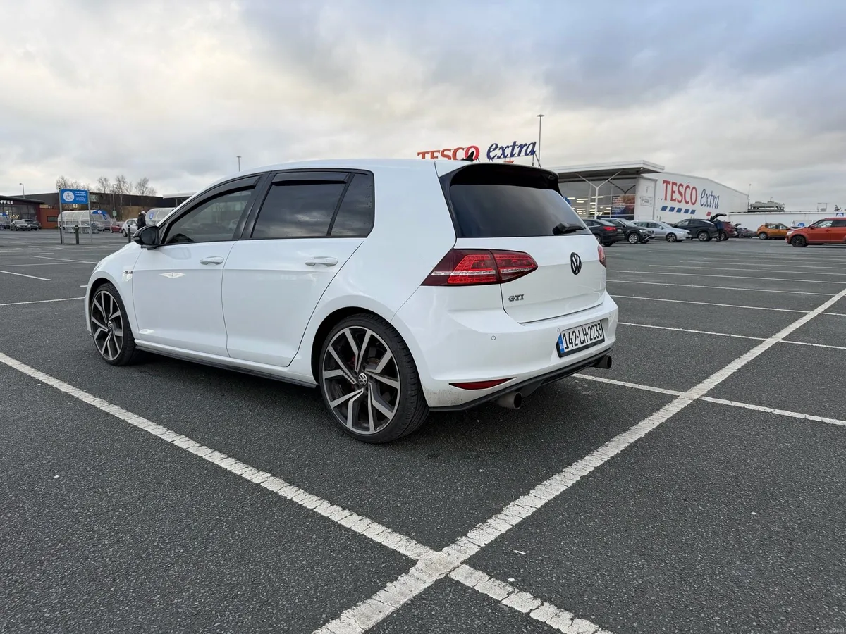 Volkswagen Golf 2014 MK7 GTI - Image 3