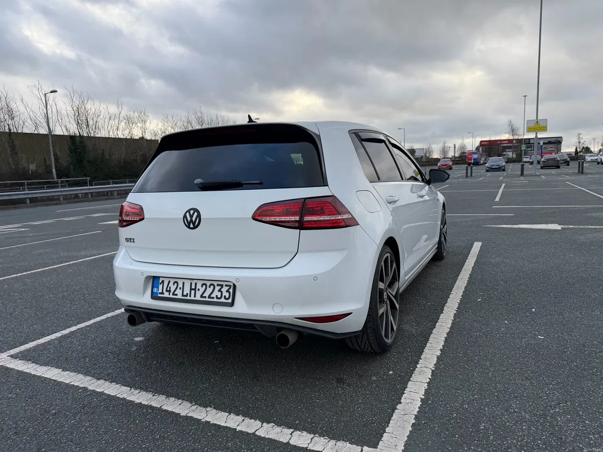 Volkswagen Golf 2014 MK7 GTI - Image 4