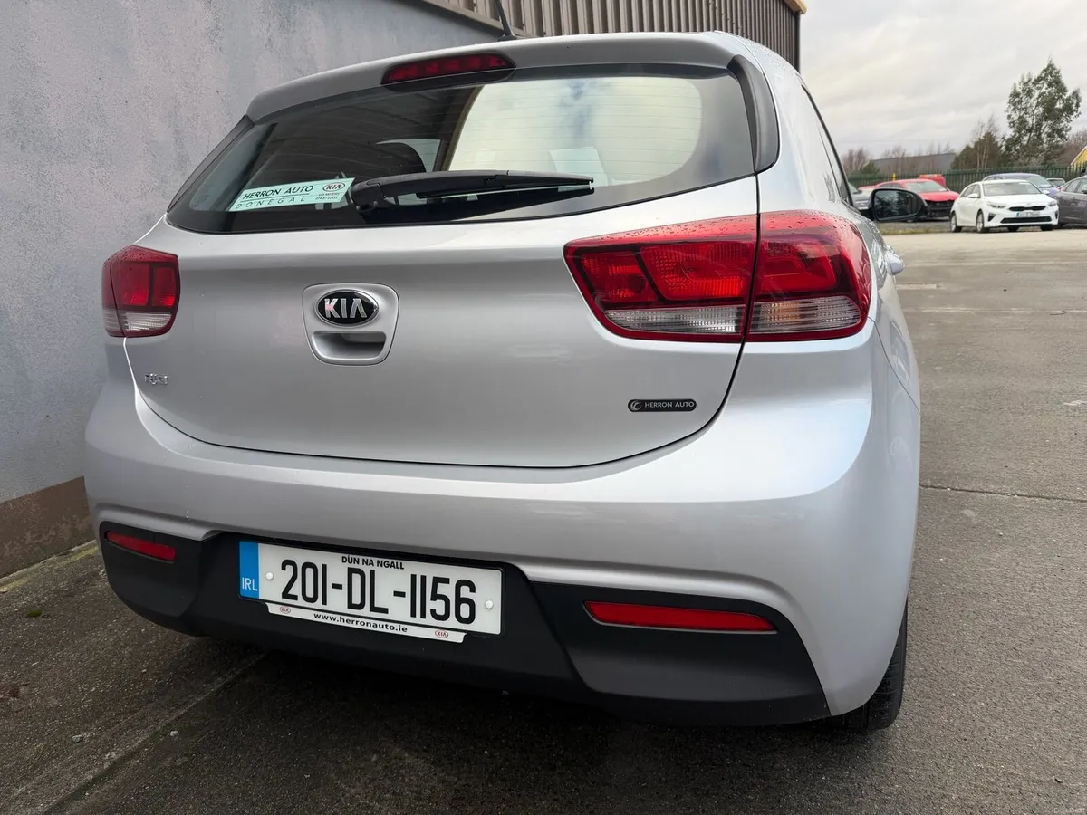 2020 Kia Rio   Low km - Image 4