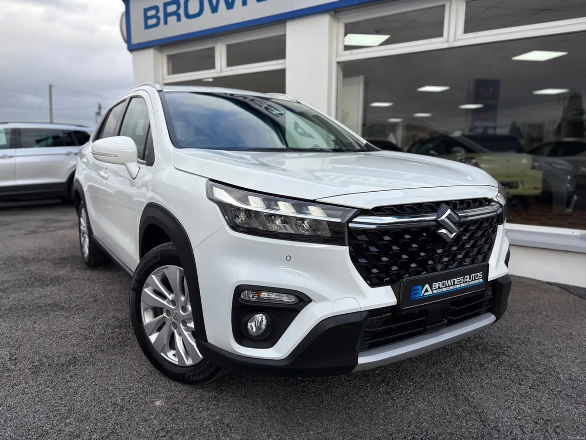 2023 Suzuki SX4 S-Cross Motion 1.4L Petrol - Image 4