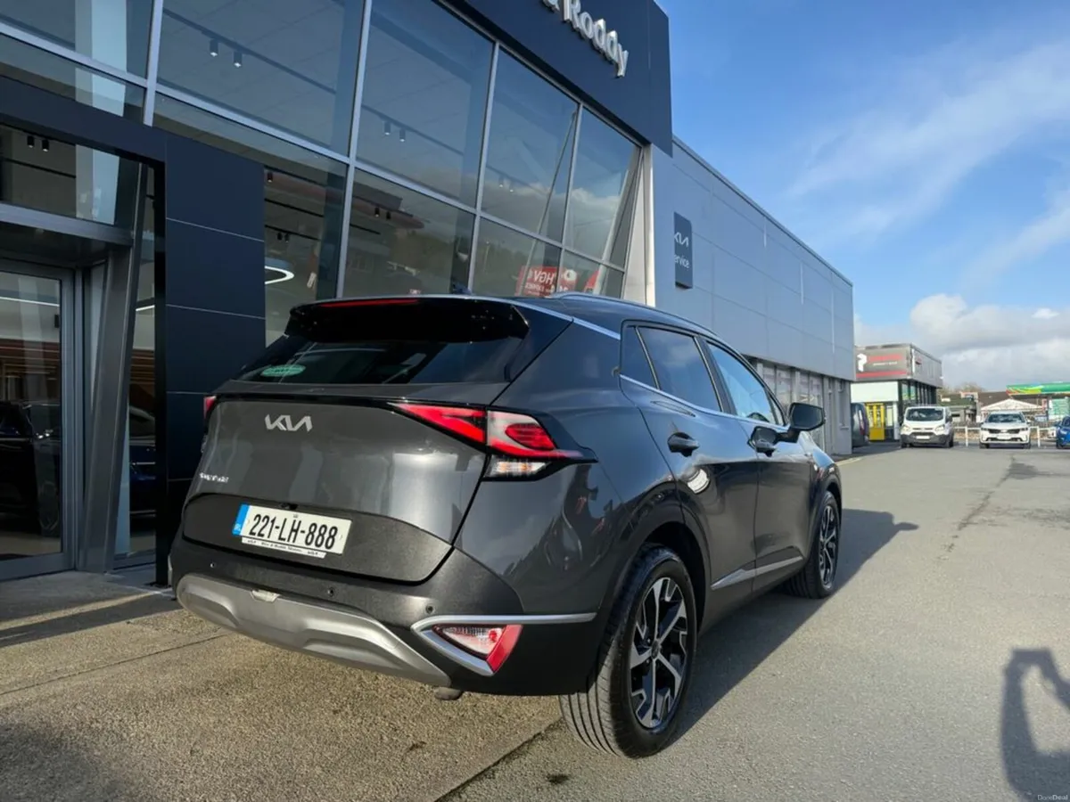 Kia Sportage Manual 5DR - Image 3