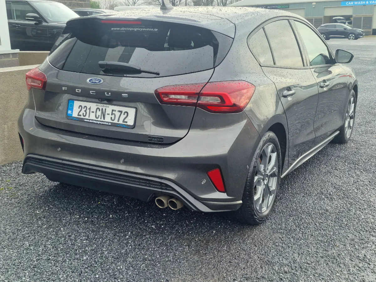 Ford Focus St-line 1.0T 125 M6 FWD 5DR*QUALITY ASS - Image 3
