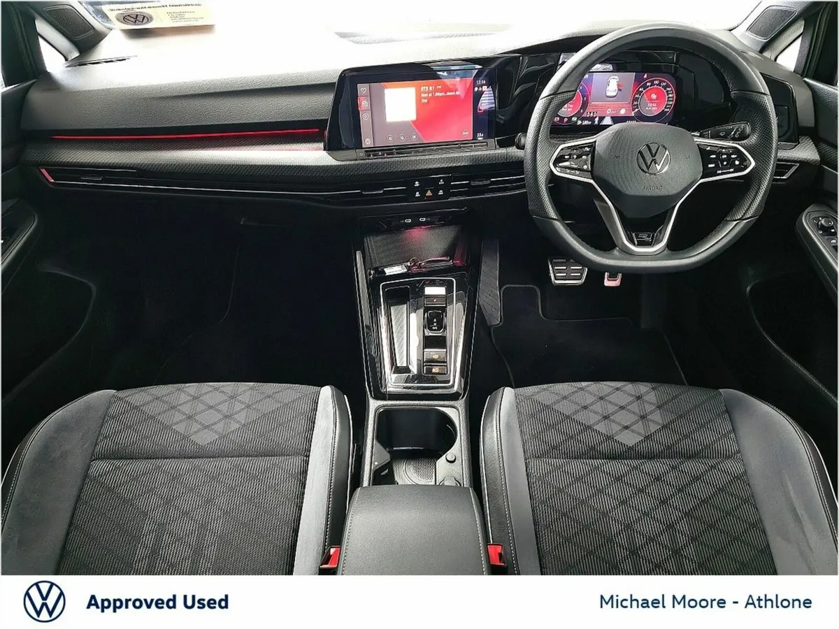 Volkswagen Golf 2.0 TDI 150BHP R-Line DSG - Image 2