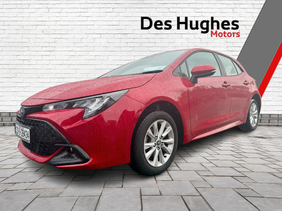 Toyota Corolla 2023 Hybrid Luna Hatch - Image 3