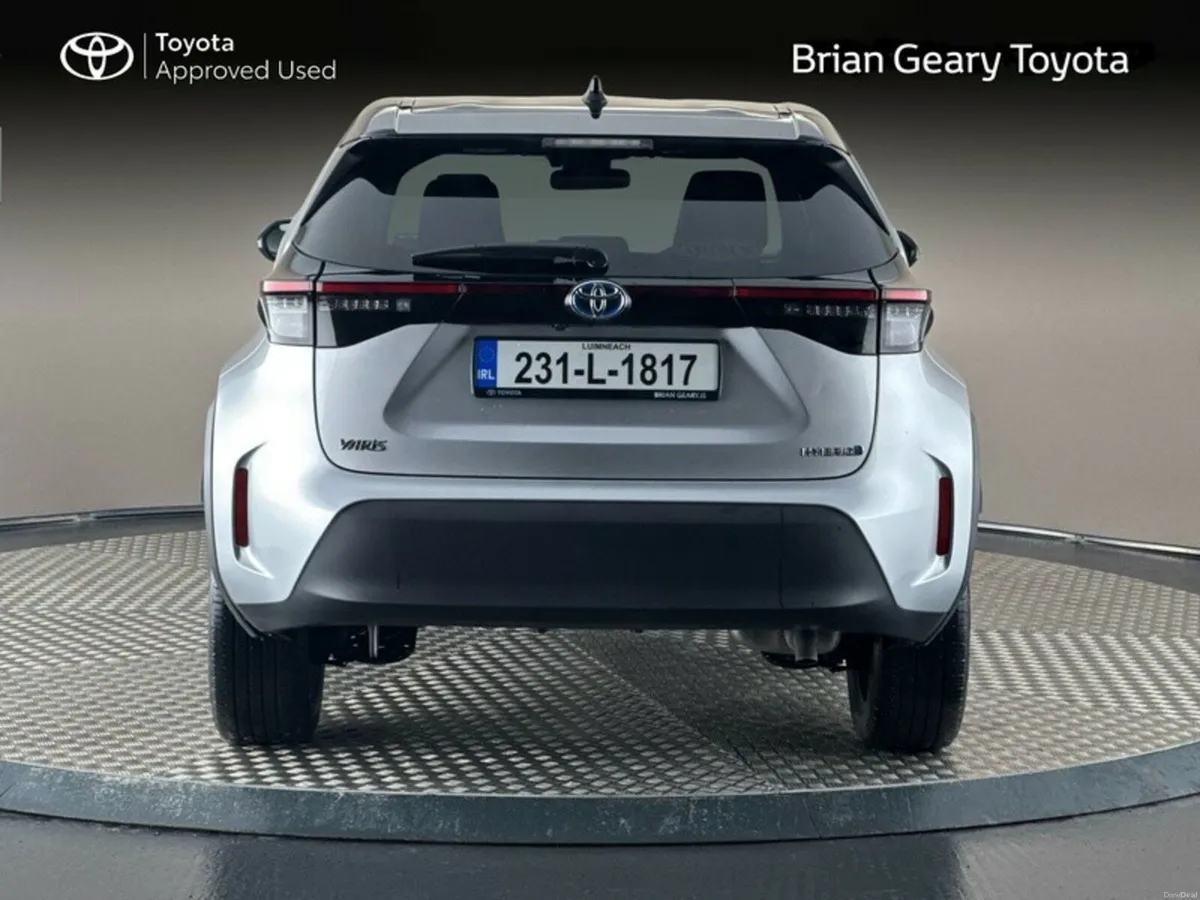 Toyota Yaris Cross Luna Sport Hybrid - Image 4