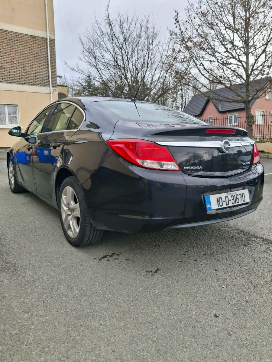 Opel Insignia 2010 2.0D - Image 3