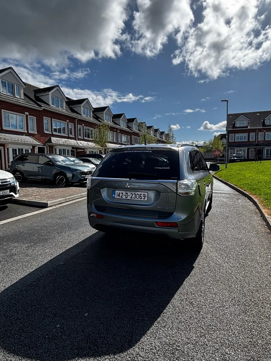 Mitsubishi outlander - Image 2