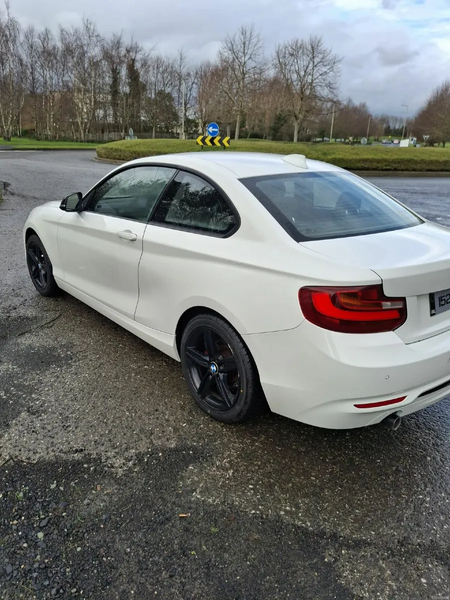 BMW 2-Series 2015 - Image 4