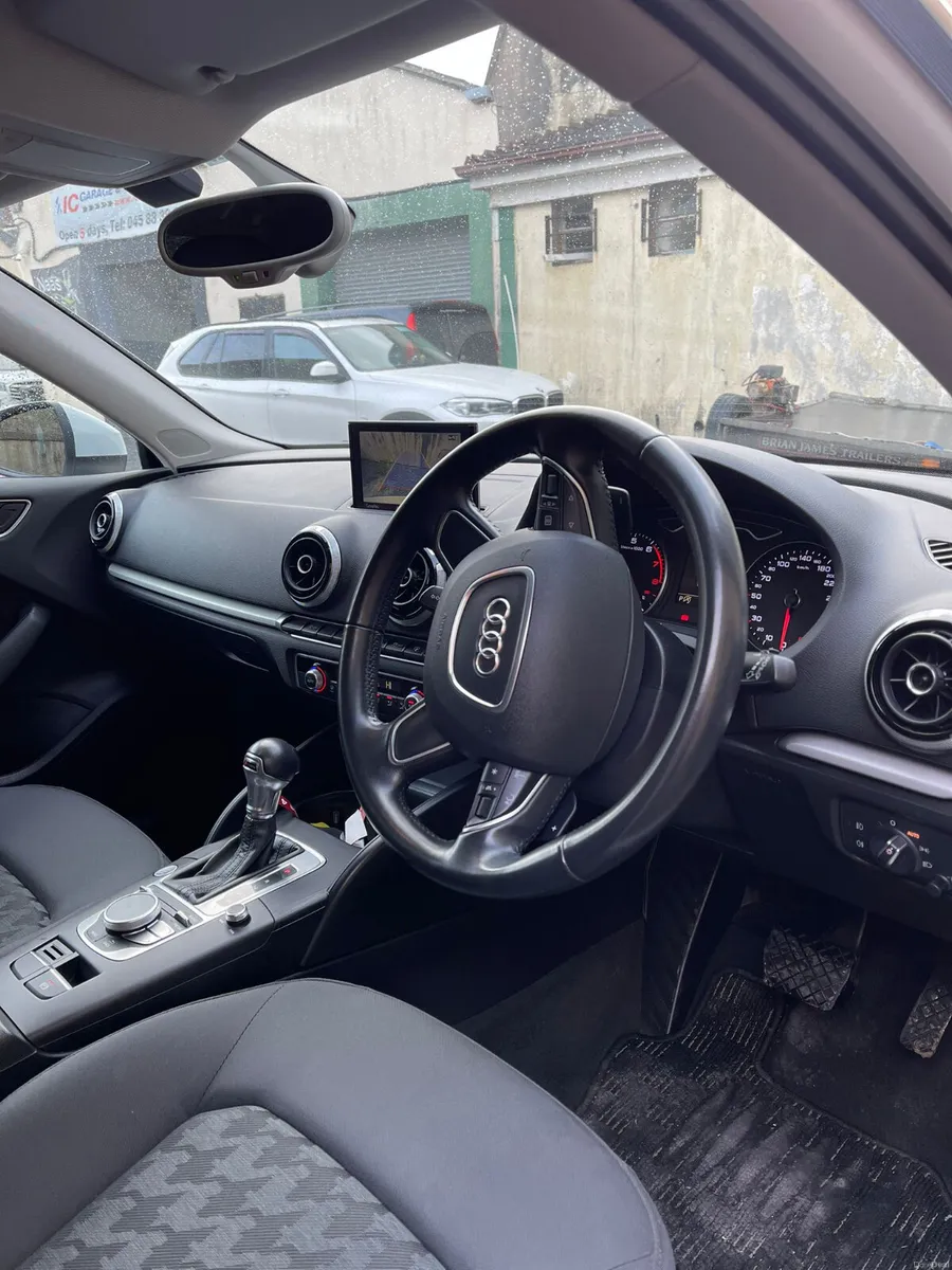 🏆 2015/9 AUDI A3 SPORTBACK 1.4 TFSI | DSG Automat - Image 4