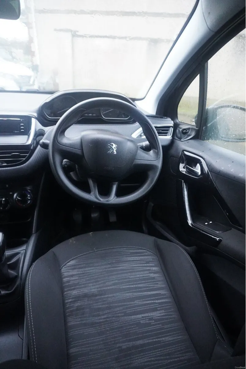 162 Peugeot 208 low KM with nct - Image 3