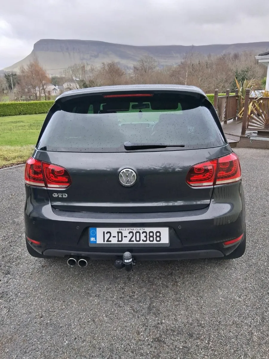 Volkswagen Golf 2012 - Image 4