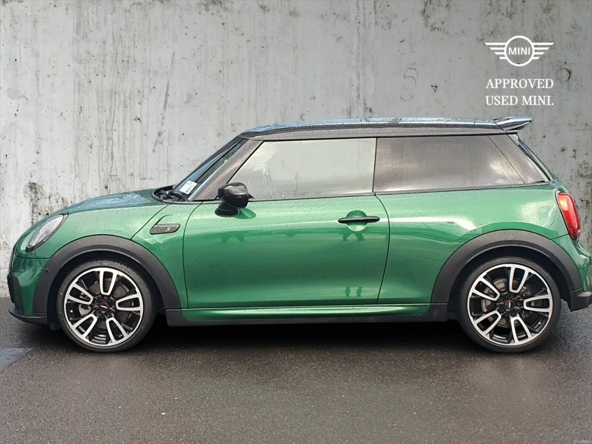 Mini Cooper 3-Door Cooper S Sport - Image 4