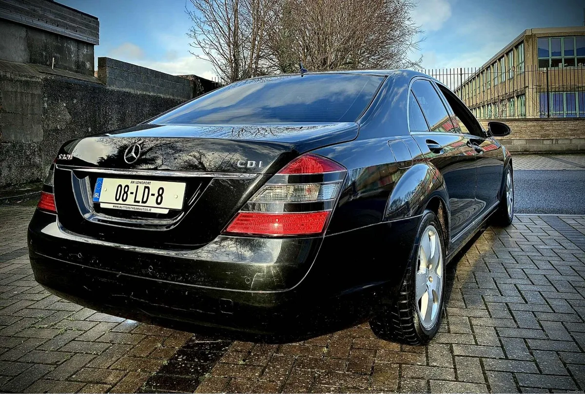 Mercedes Benz S-class - Image 4
