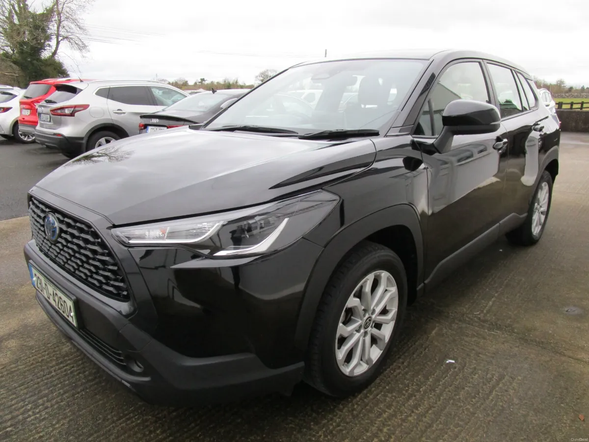 Toyota Corolla 2023 - Image 3