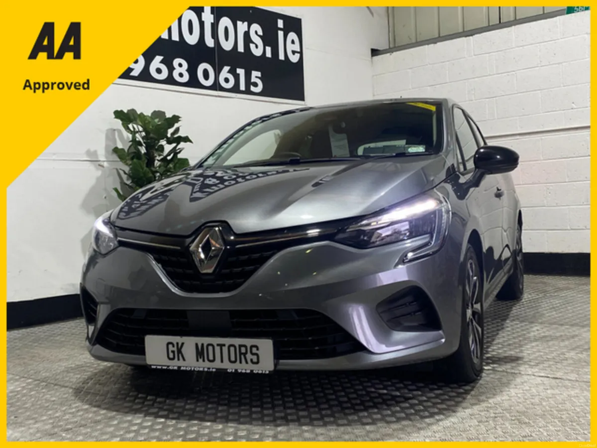 Renault Clio 2023//AUTO//FINANCE AVAILABLE/// - Image 1