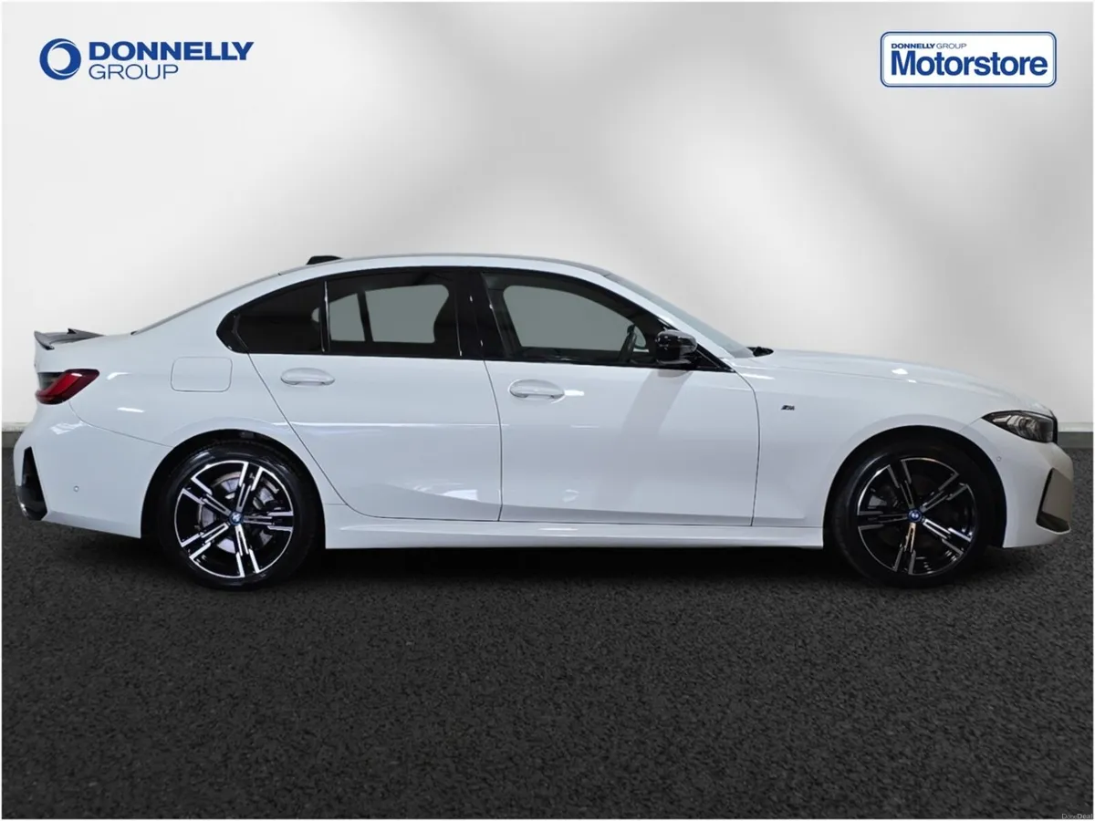 BMW 3 Series Saloon M Sport - Image 3
