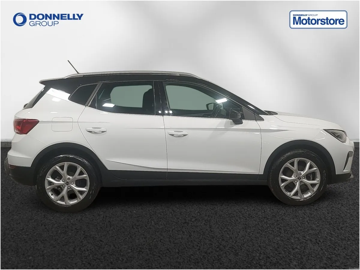 SEAT Arona Hatchback FR - Image 3