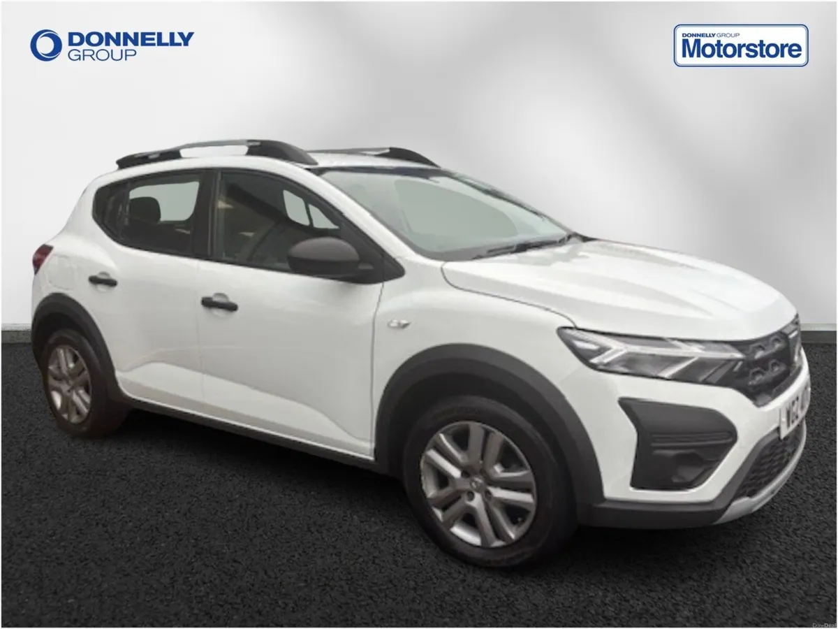 Dacia Sandero Stepway Hatchback Essential - Image 1