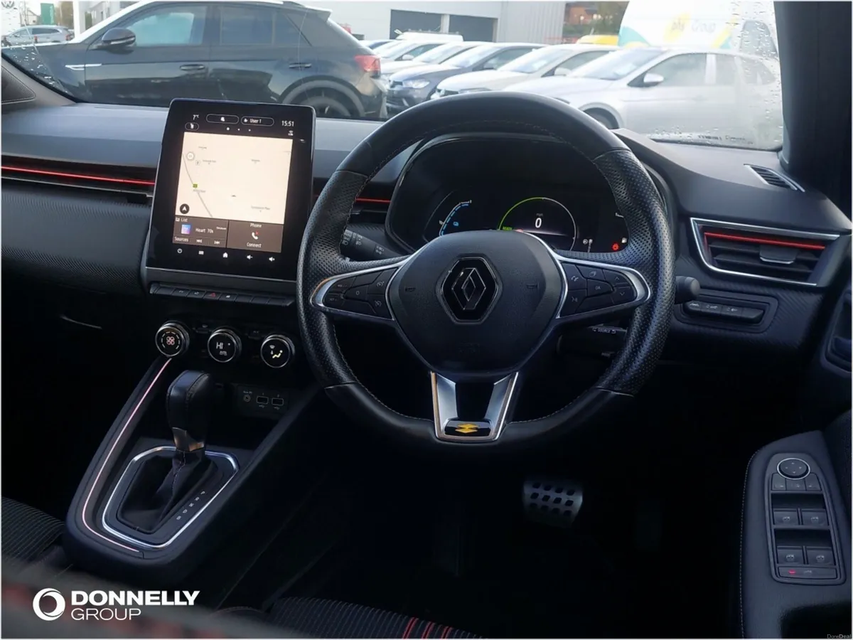 Renault Clio Hatchback RS Line - Image 4