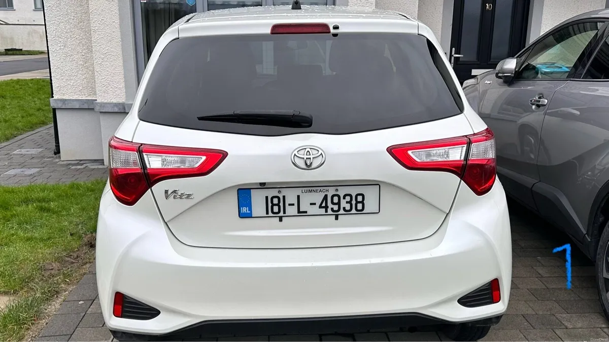2018 Toyota Vitz 1.0L-Excellent Condition - Image 4