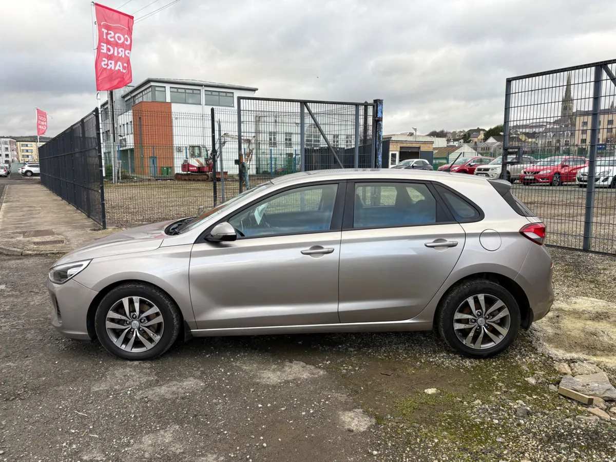 Hyundai i30 2017 - Image 4