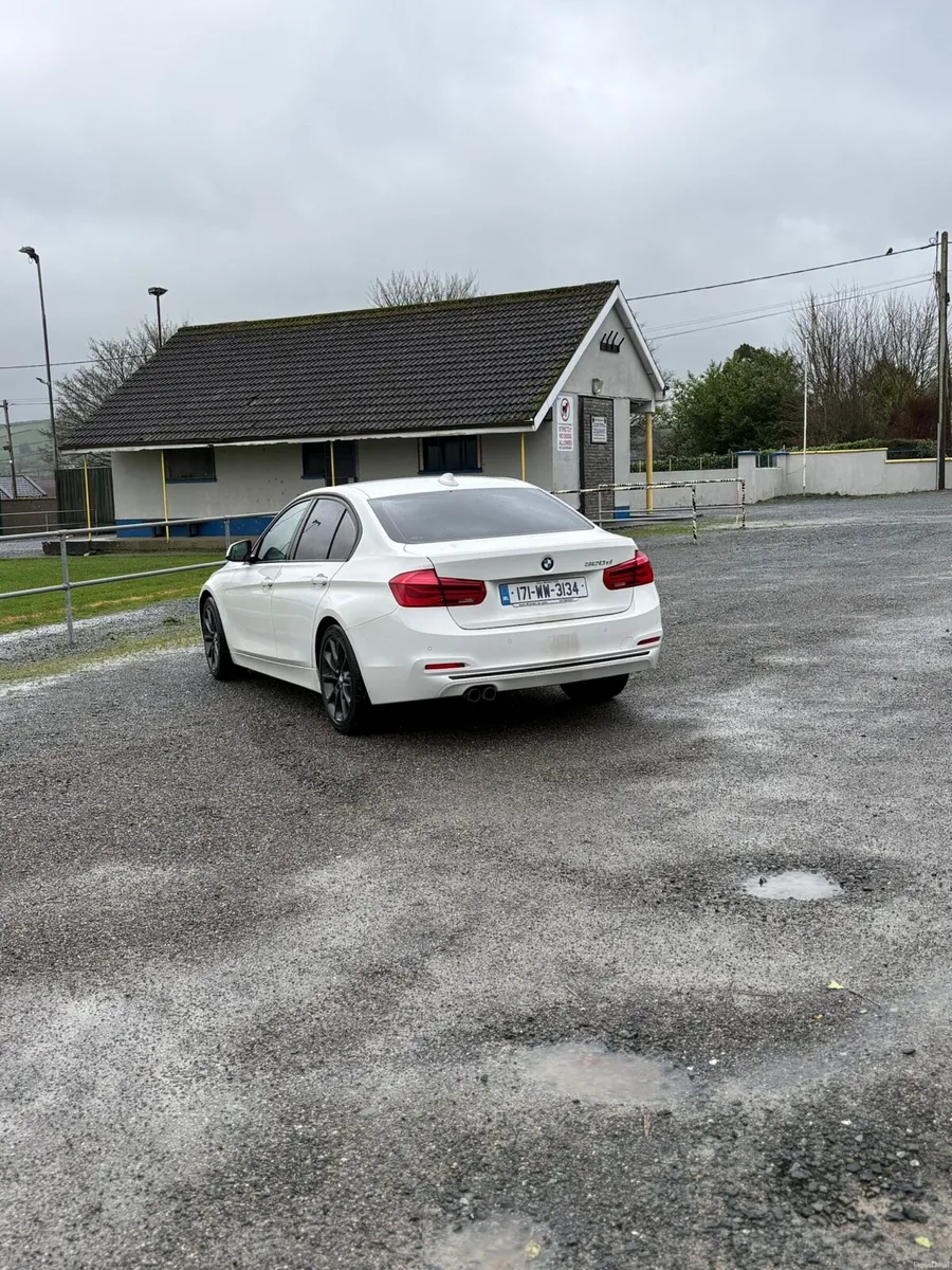 2017 BMW 320D - Image 4