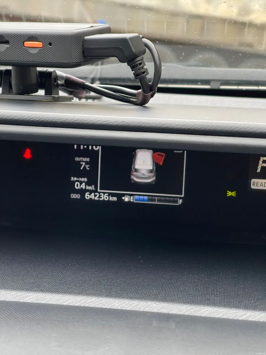 2020 TOYOTA AQUA HYBRID AUTO - Image 4