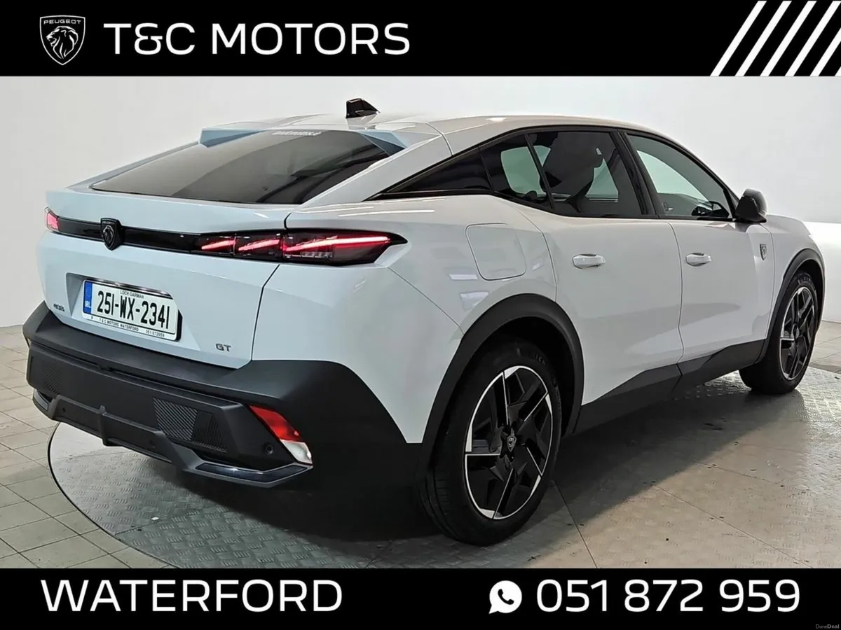 Peugeot 408 Warranty up to 04/2030, GT Hybrid 145 - Image 4