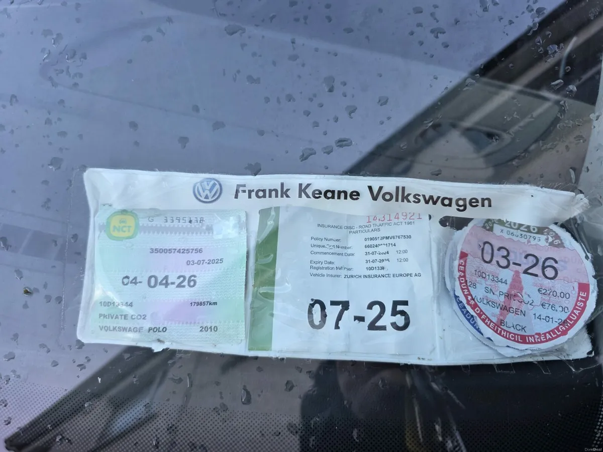 10 VW polo Hatchback €3250 - Image 3