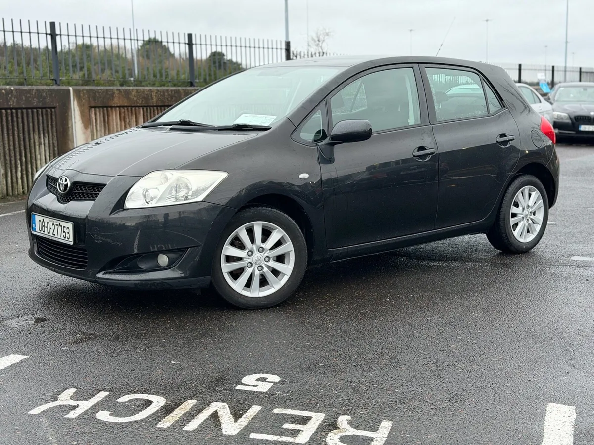 Toyota Auris 08 low mileage new nct - Image 2