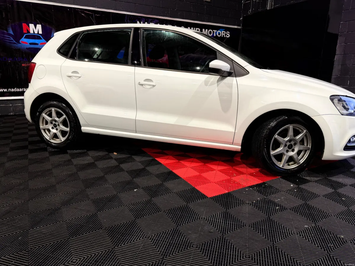 2017 Volkswagen Polo  Auto (Low Mileage ) - Image 2